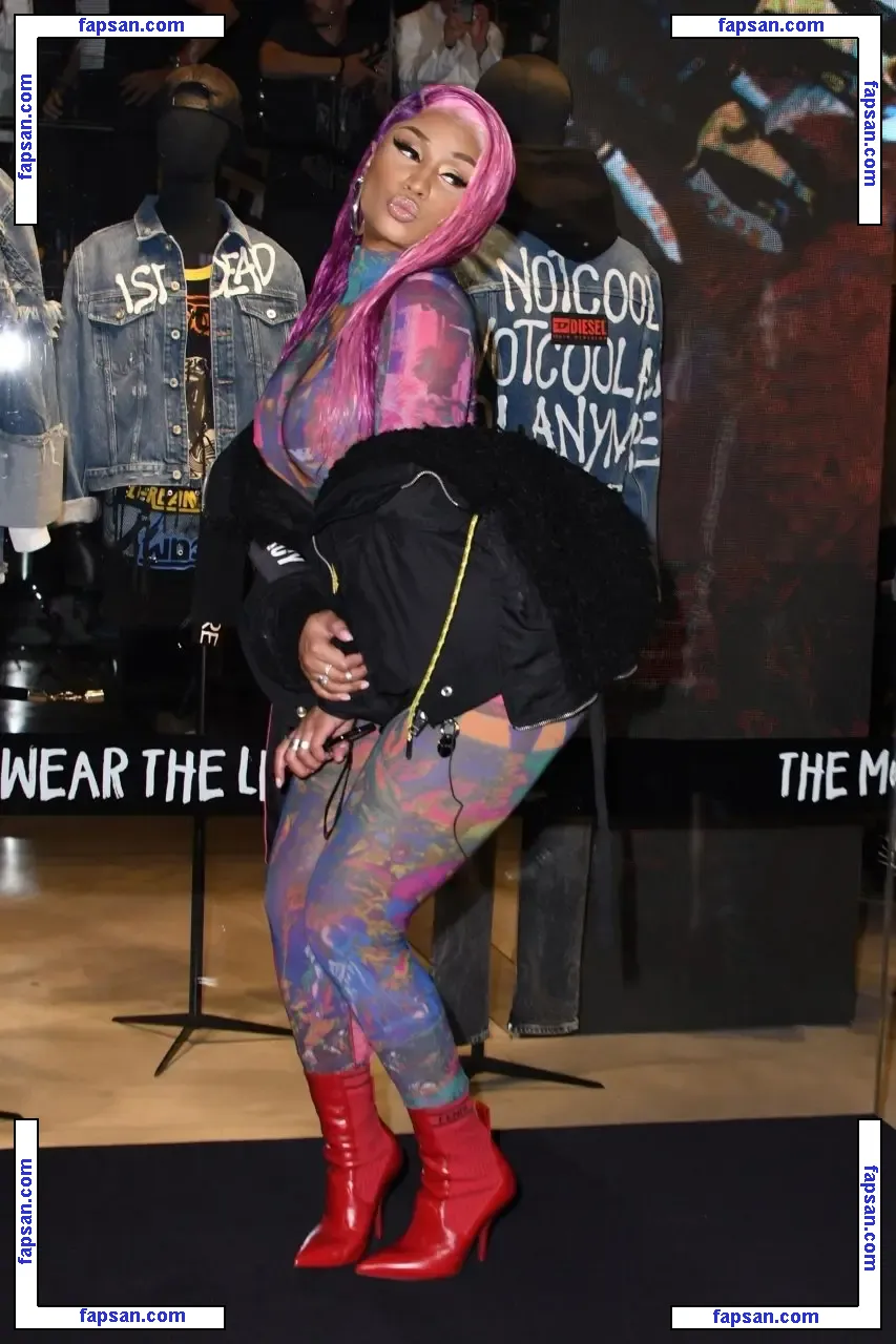 Nicki Minaj nude photo #0049 from OnlyFans