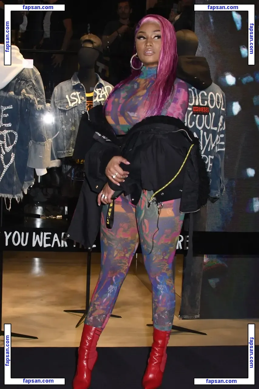 Nicki Minaj nude photo #0064 from OnlyFans