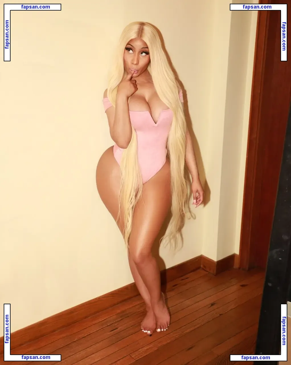 Nicki Minaj nude photo #0636 from OnlyFans