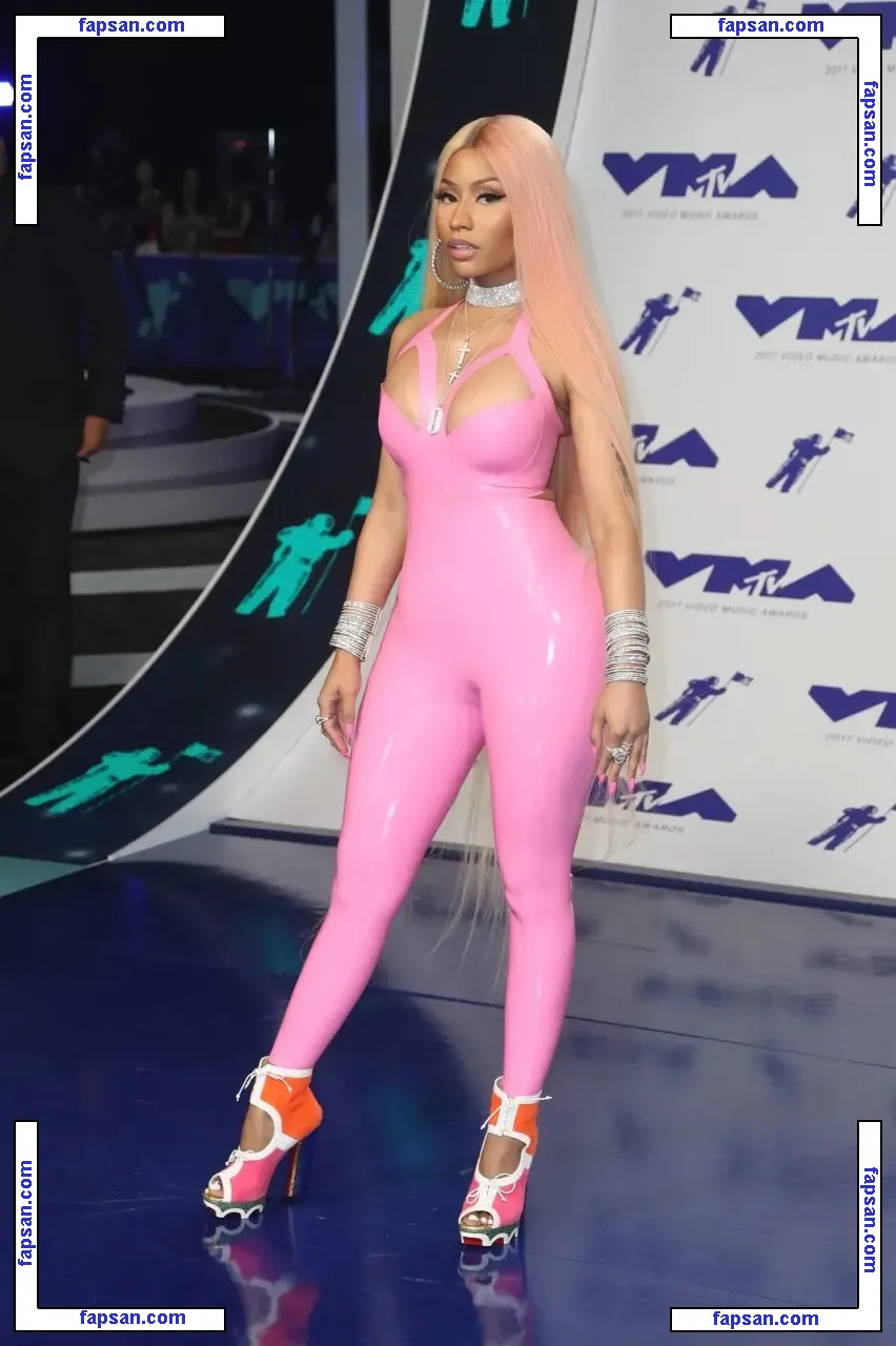 Nicki Minaj nude photo #0726 from OnlyFans