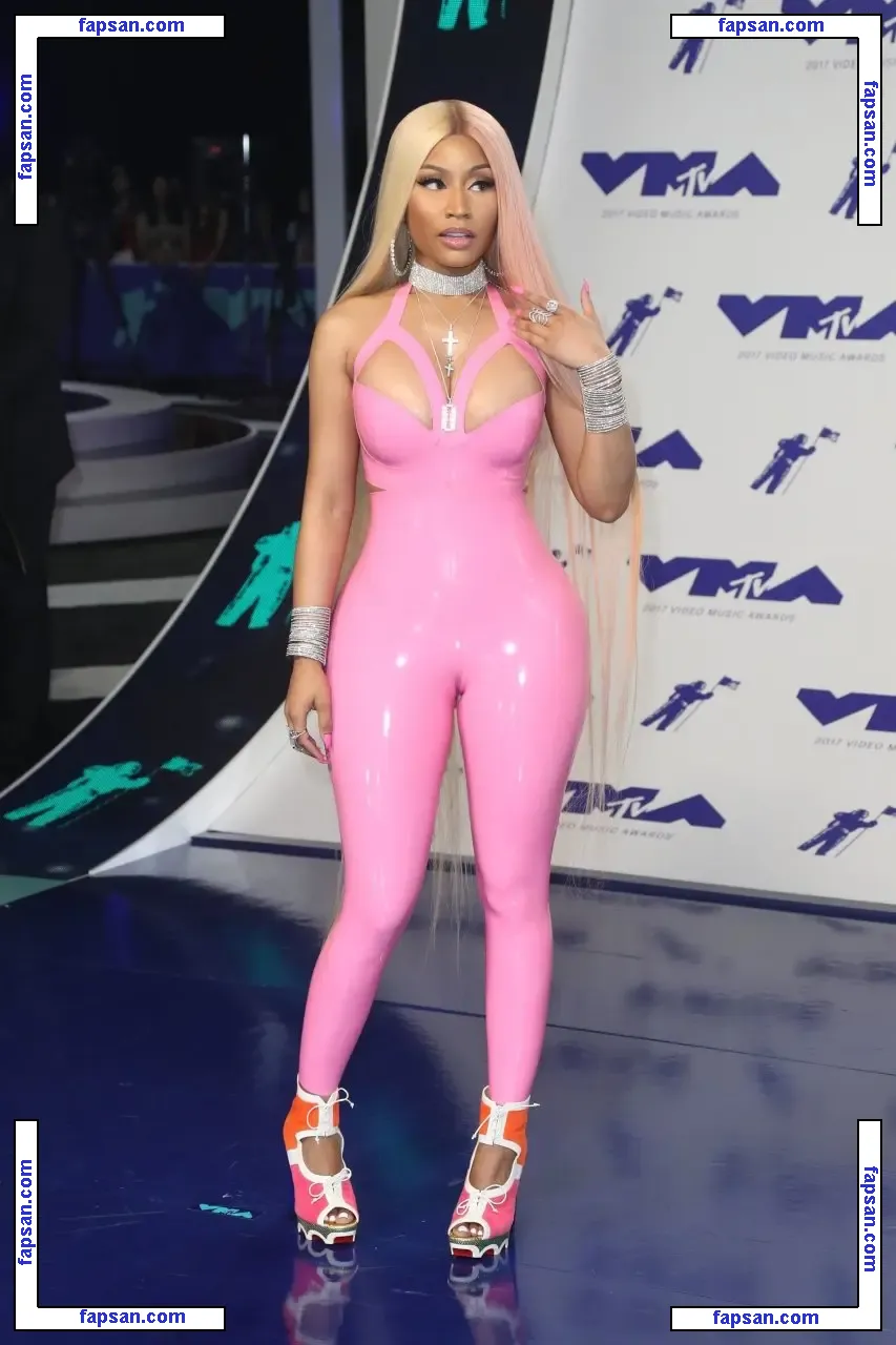 Nicki Minaj nude photo #0729 from OnlyFans