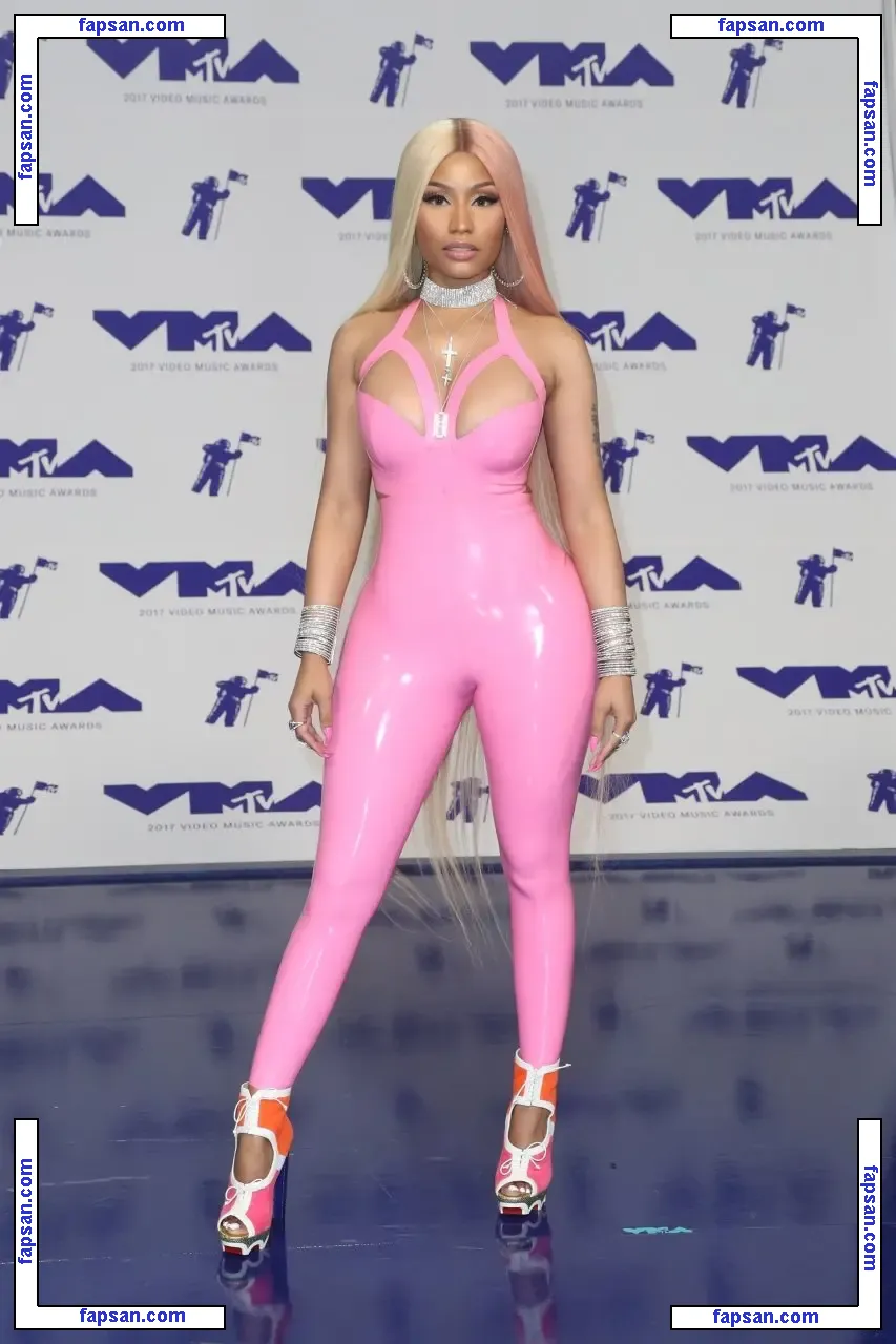Nicki Minaj nude photo #0730 from OnlyFans