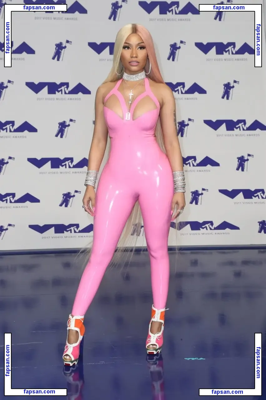 Nicki Minaj nude photo #0731 from OnlyFans