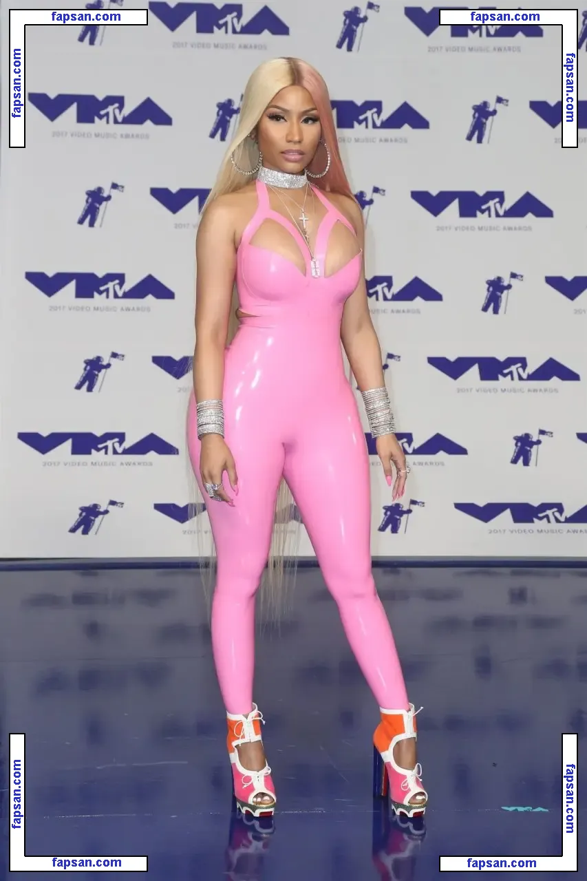 Nicki Minaj nude photo #0734 from OnlyFans