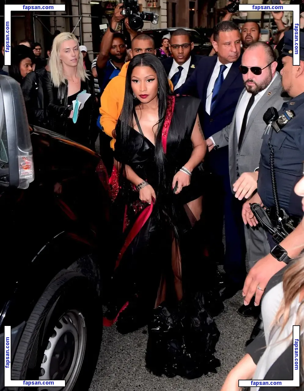 Nicki Minaj nude photo #0940 from OnlyFans