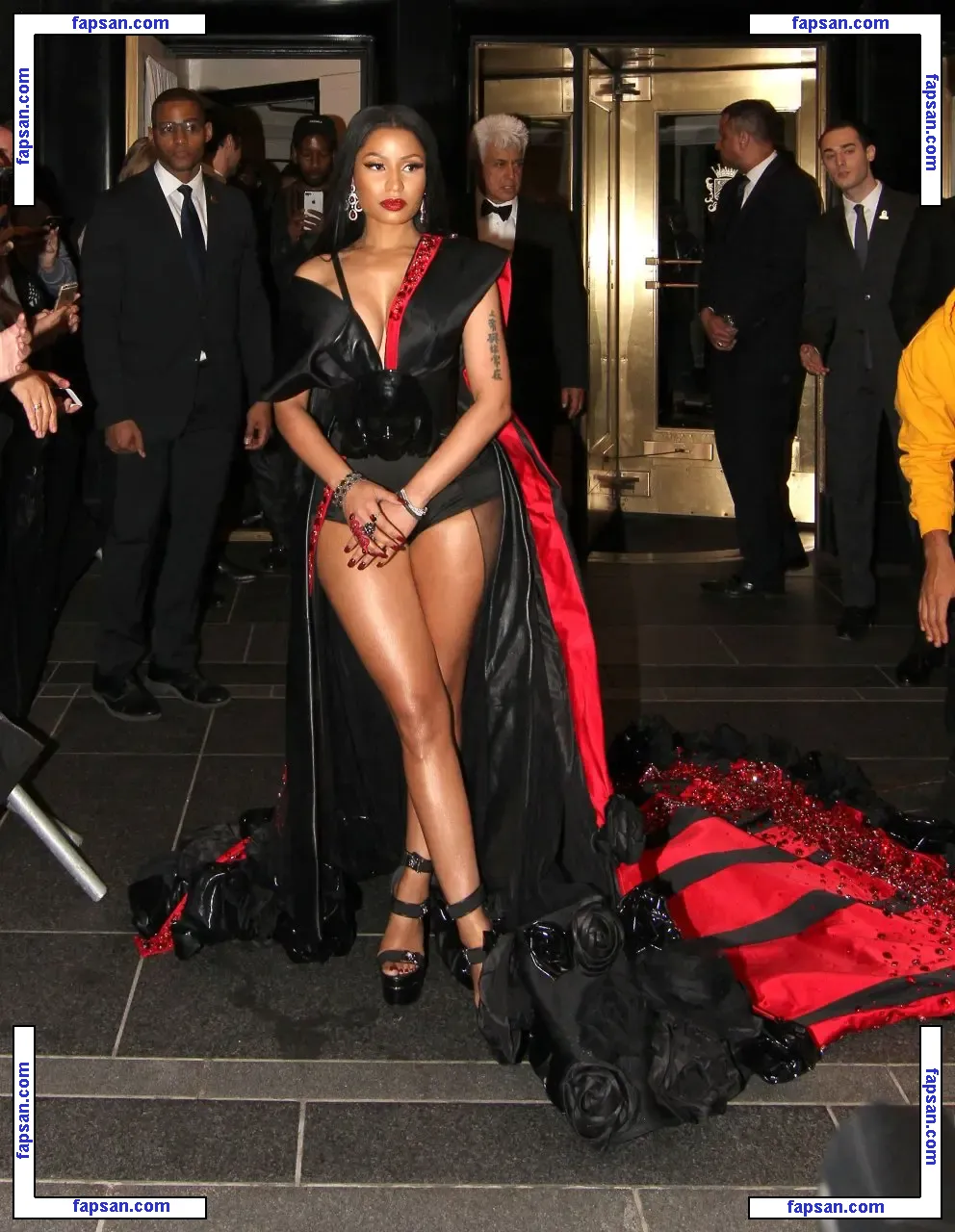 Nicki Minaj nude photo #0970 from OnlyFans