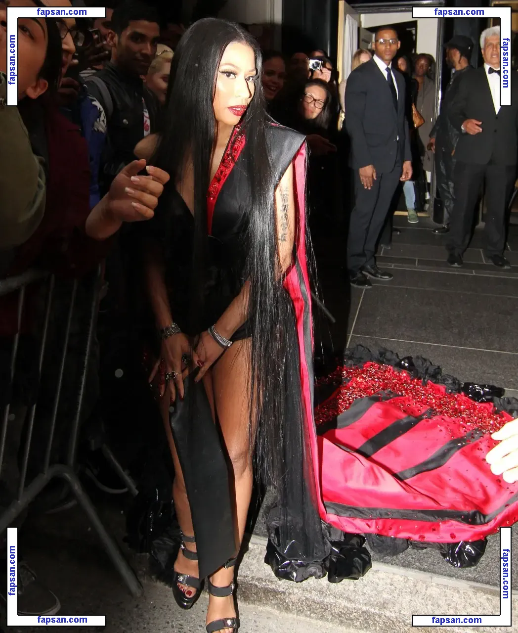 Nicki Minaj nude photo #0975 from OnlyFans