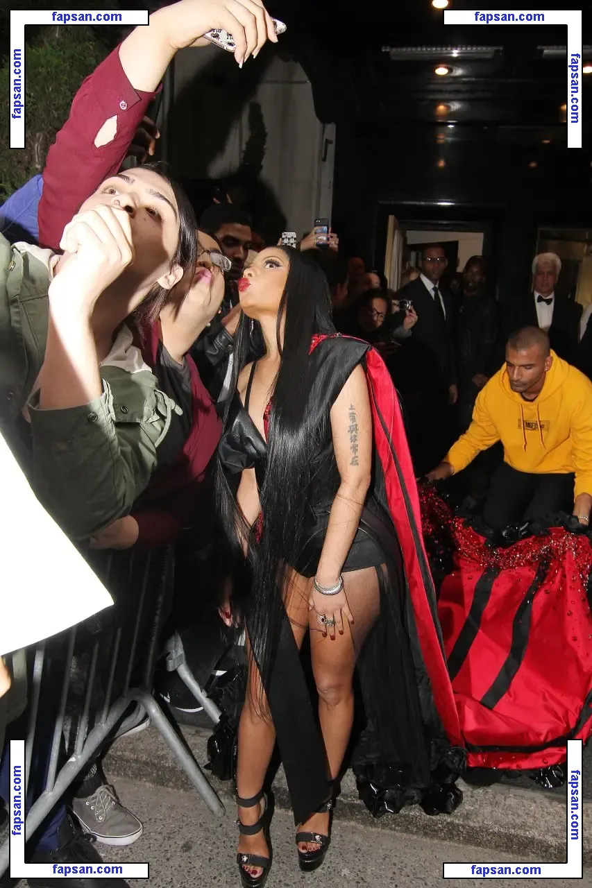 Nicki Minaj nude photo #0992 from OnlyFans