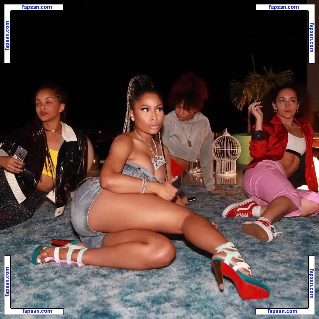 Nicki Minaj nude photo #1064 from OnlyFans