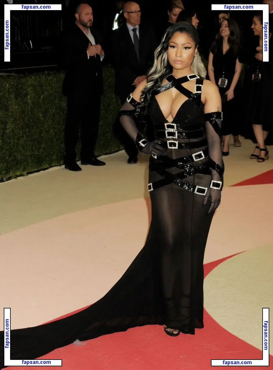 Nicki Minaj nude photo #1160 from OnlyFans