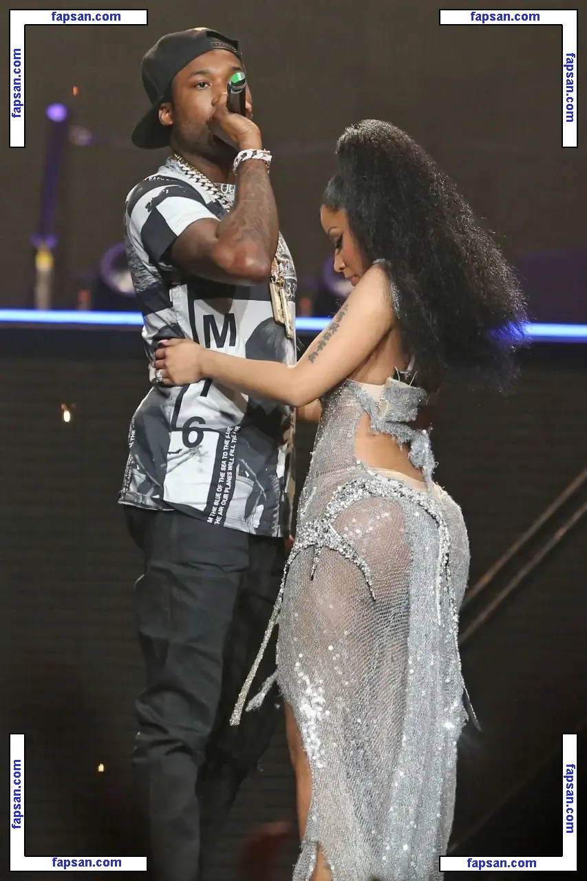 Nicki Minaj nude photo #1223 from OnlyFans