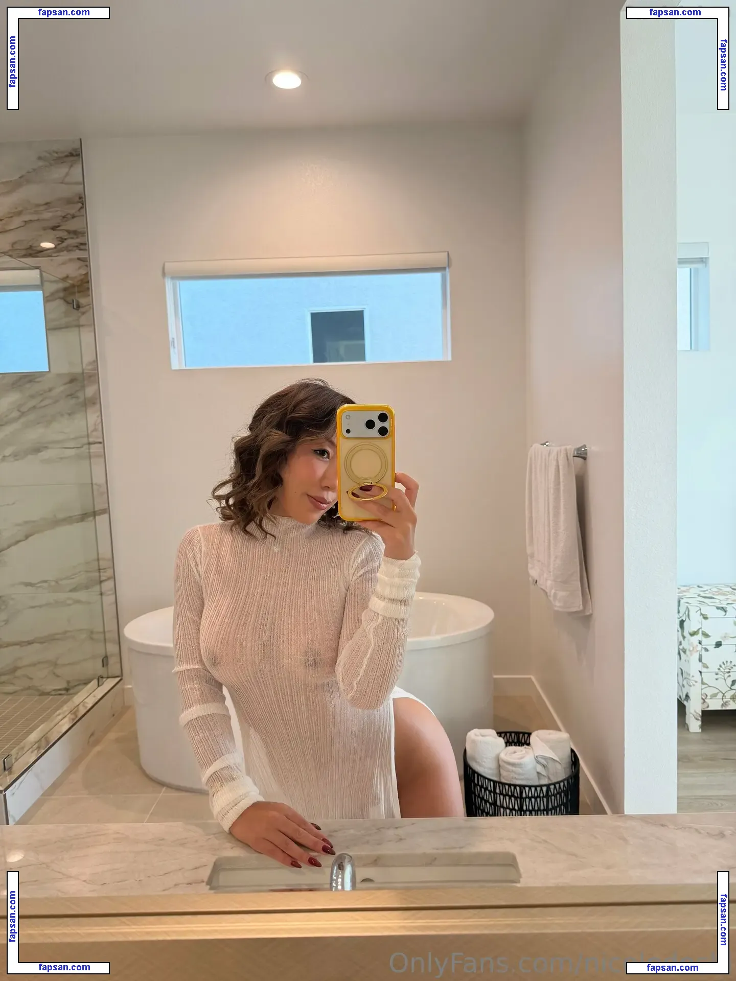 Nicole Doshi nude photo #0325 from OnlyFans