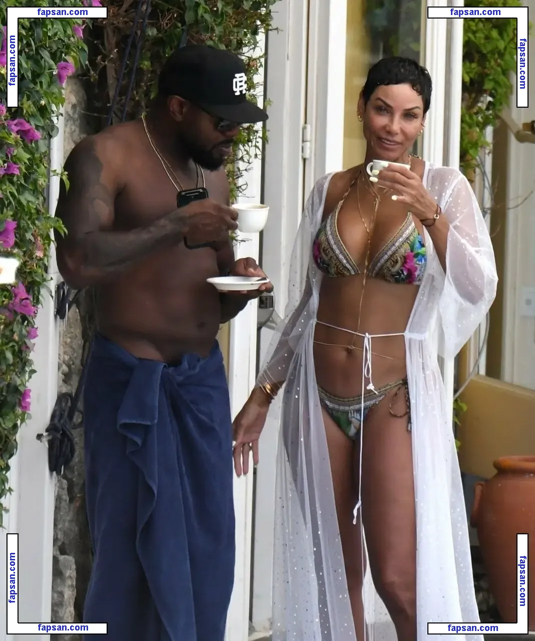 Nicole Mitchell голая фото #0019 с Онлифанс