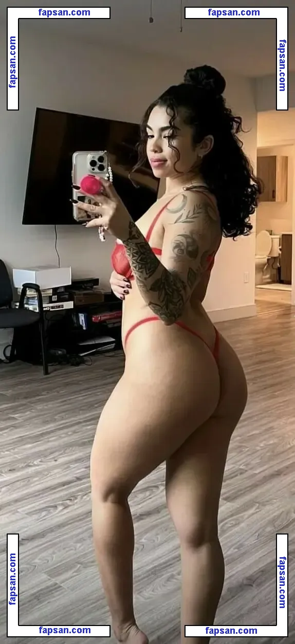 Nicole Patino nude photo #0006 from OnlyFans