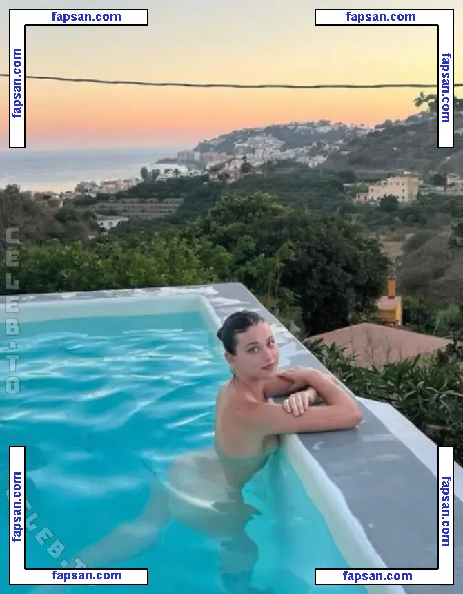 Nicole Wallace голая фото #0056 с Онлифанс