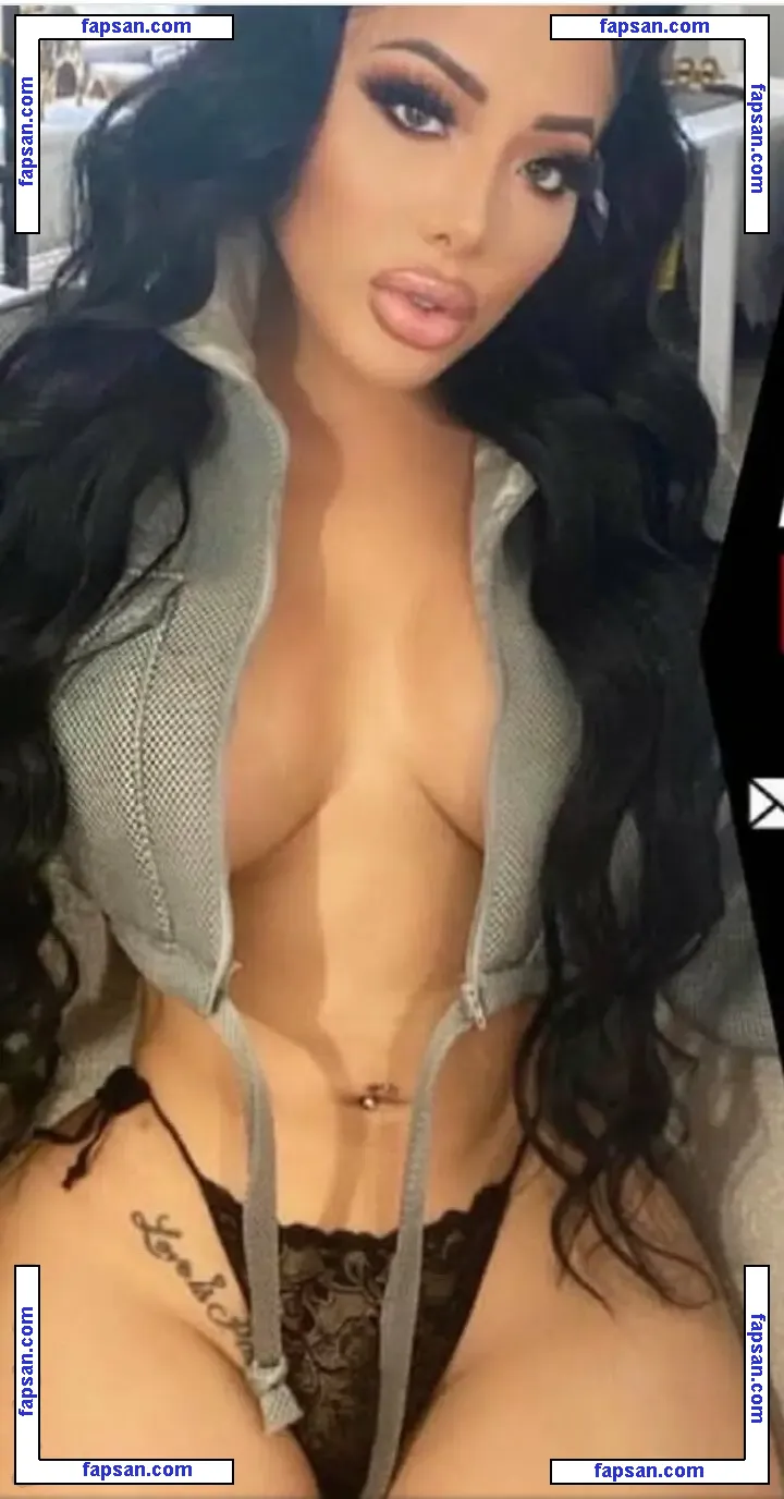 Nicole Zavala nude photo #0025 from OnlyFans