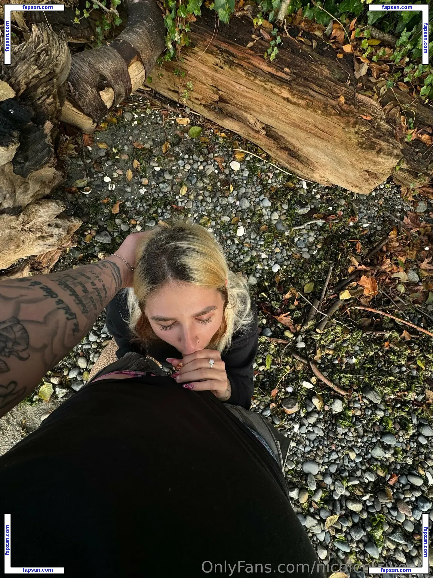 nicolee.sweets nude photo #0006 from OnlyFans