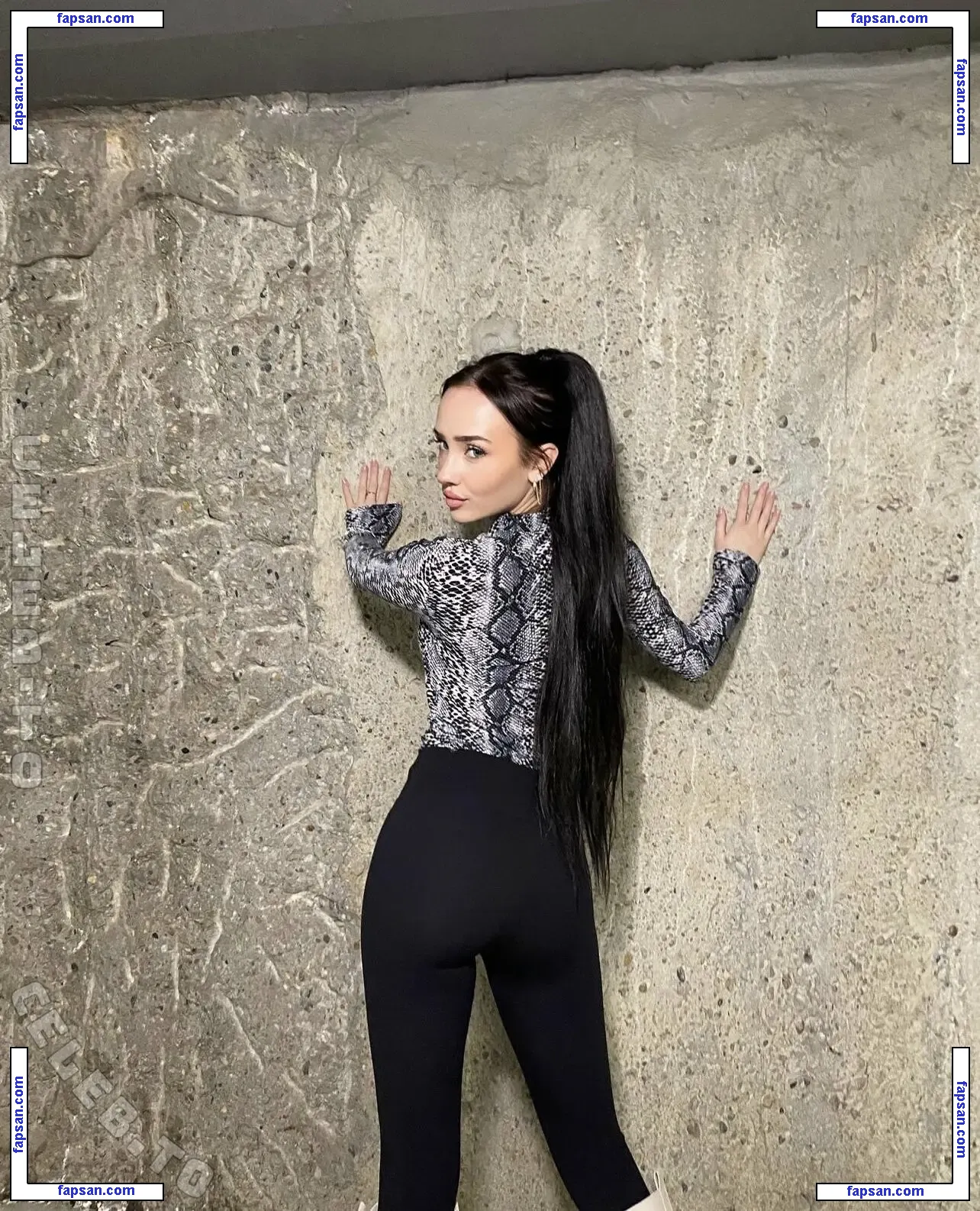 Nicolesto nude photo #0005 from OnlyFans