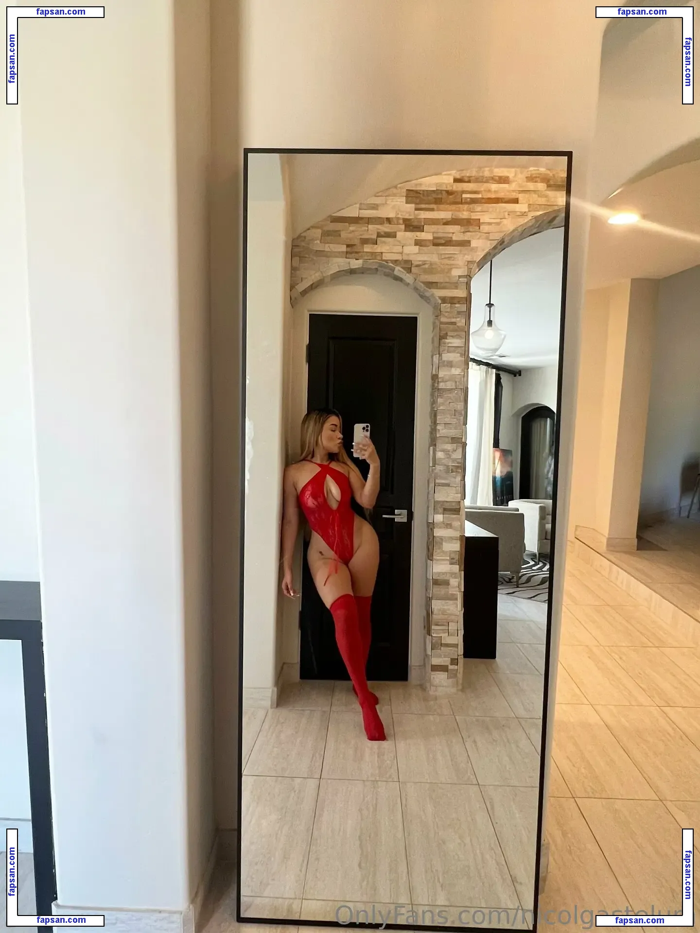 nicolgastelum nude photo #0050 from OnlyFans