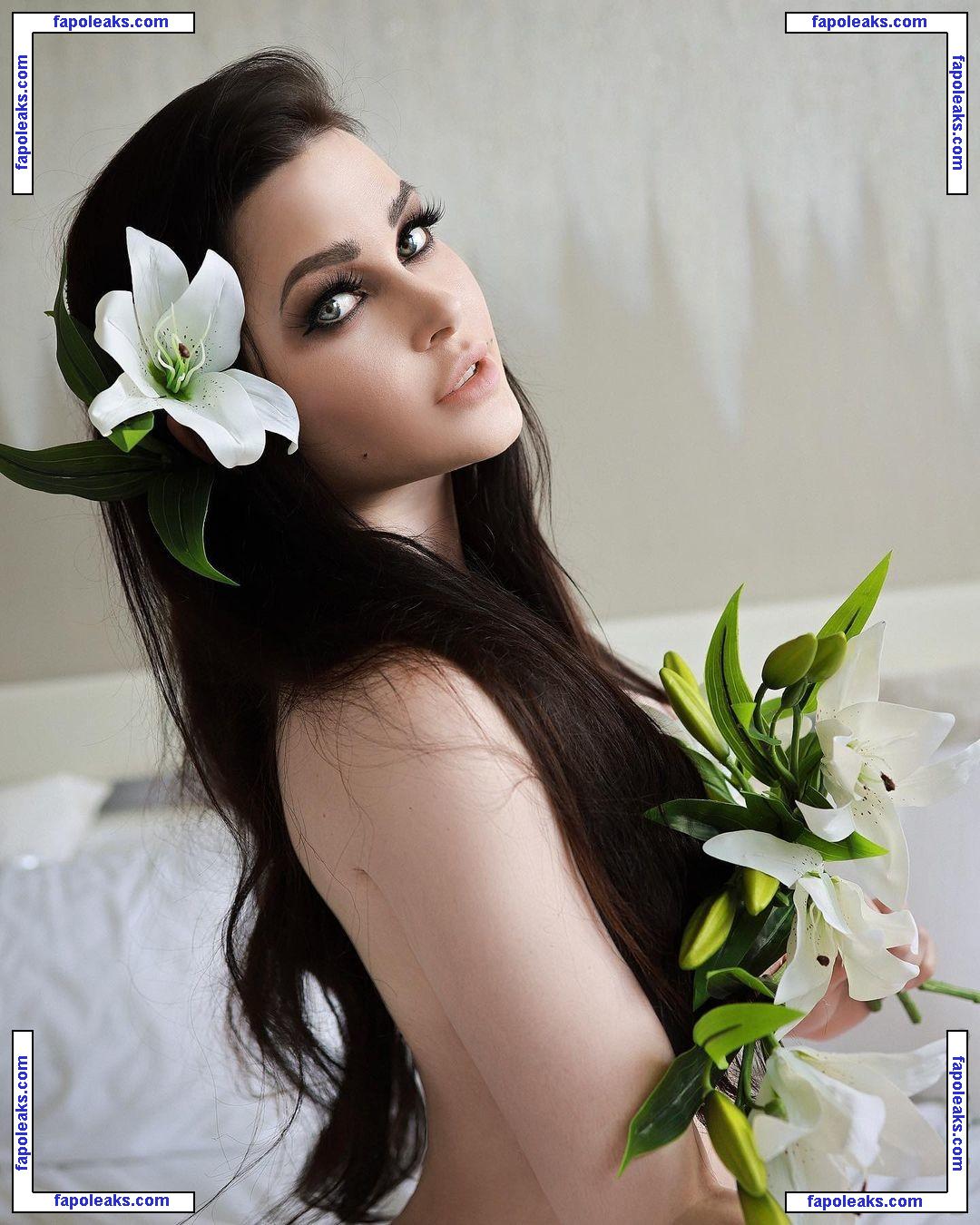 Niece Waidhofer / niecewaidhofer голая фото #0053 с Онлифанс