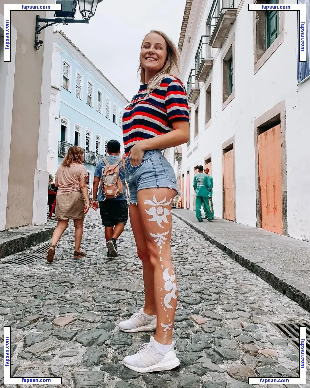 Nienke Helthuis nude photo #0029 from OnlyFans
