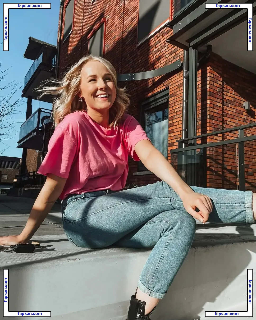 Nienke Helthuis nude photo #0034 from OnlyFans