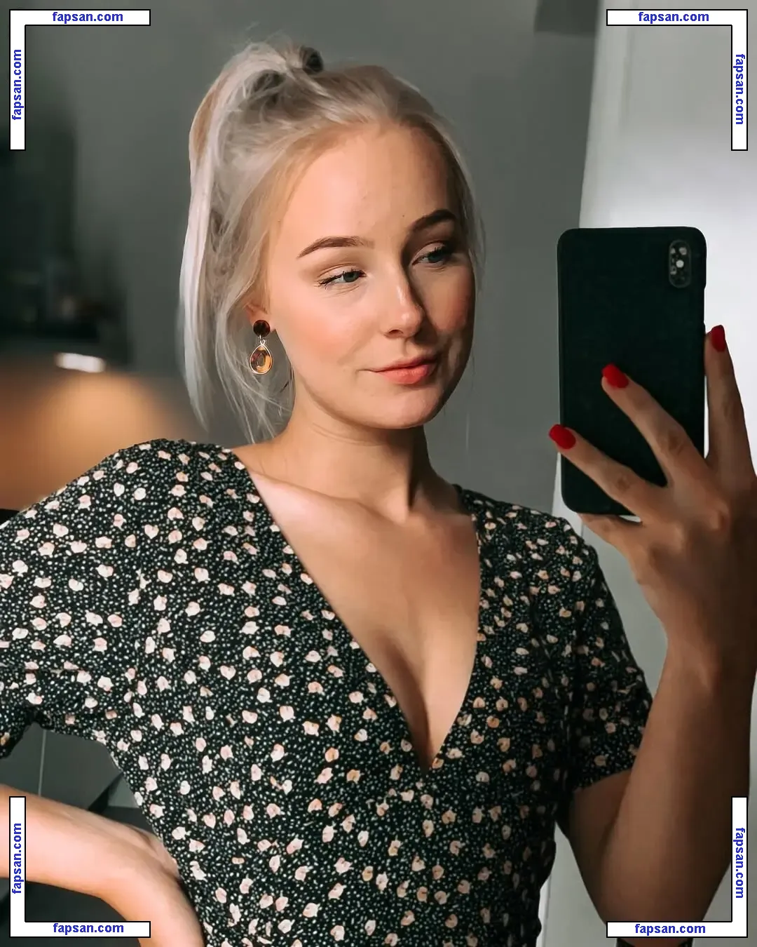 Nienke Helthuis nude photo #0042 from OnlyFans