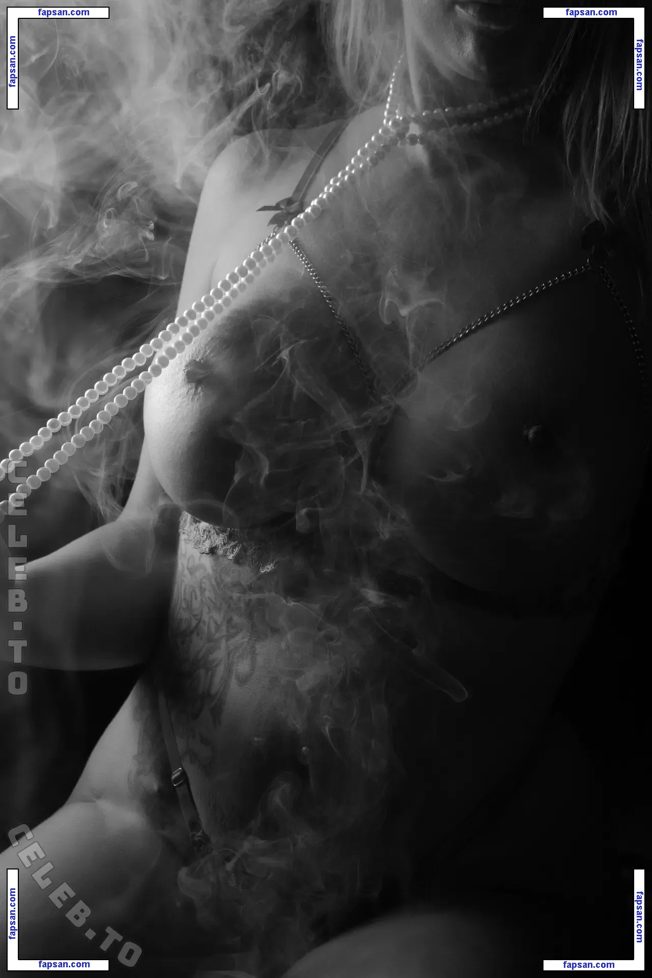 Nika_insights nude photo #0009 from OnlyFans