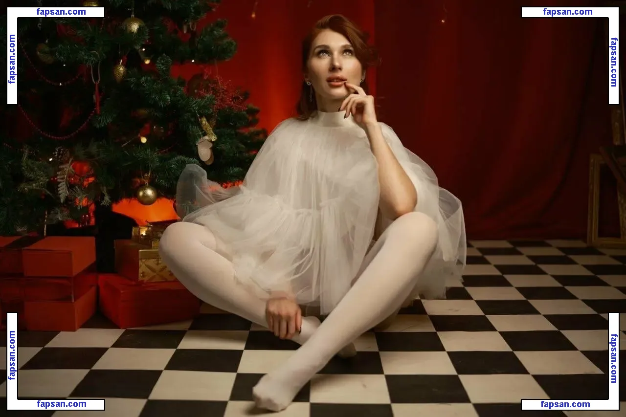 Nika Sbrodova голая фото #0006 с Онлифанс