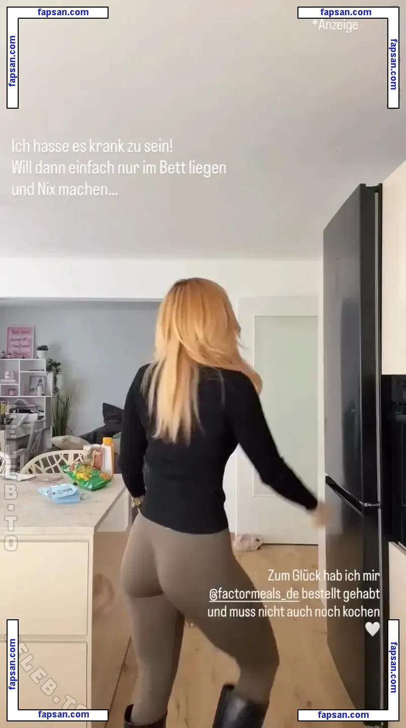 Nika Sofie голая фото #0001 с Онлифанс