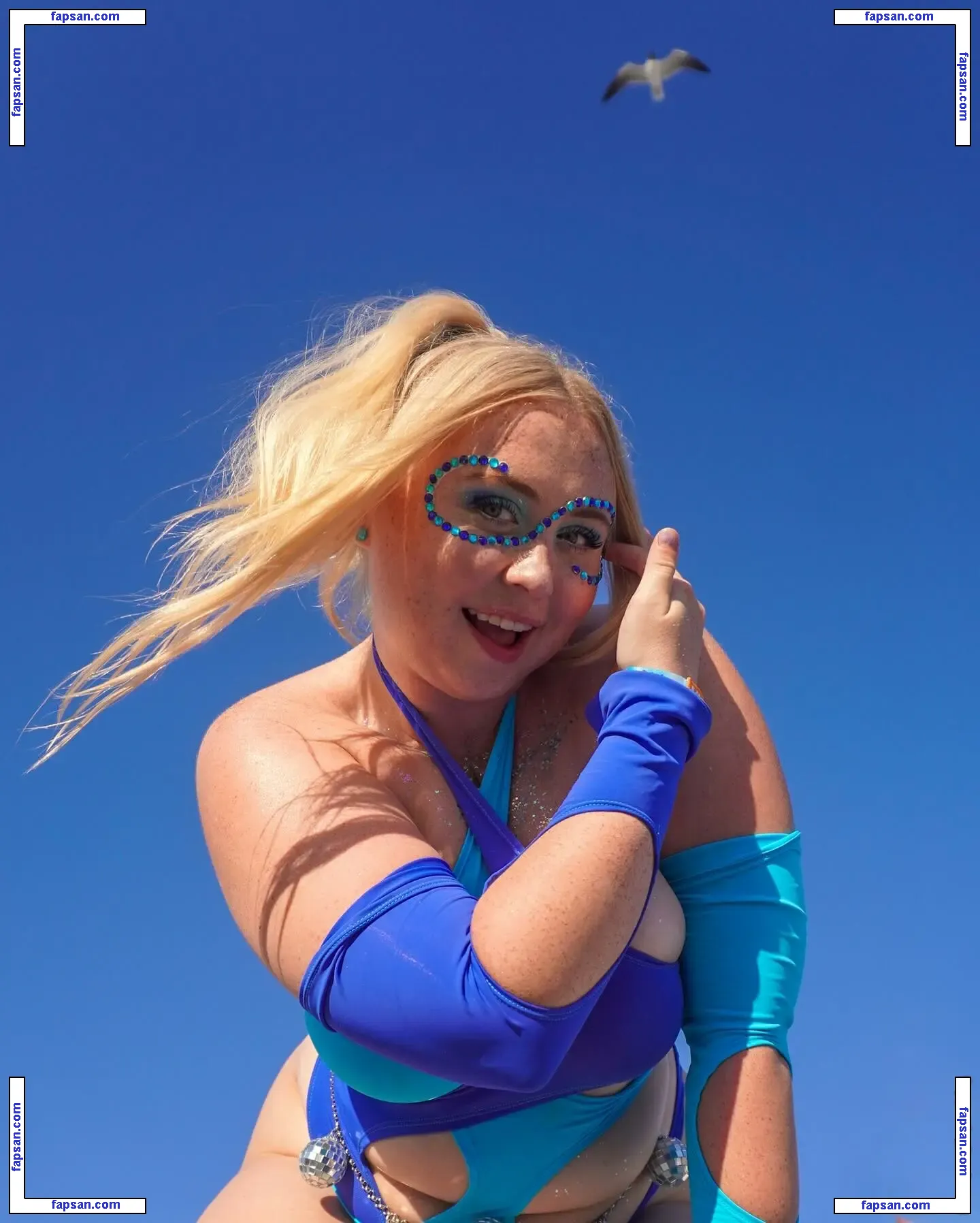 Niki Peacock nude photo #0055 from OnlyFans