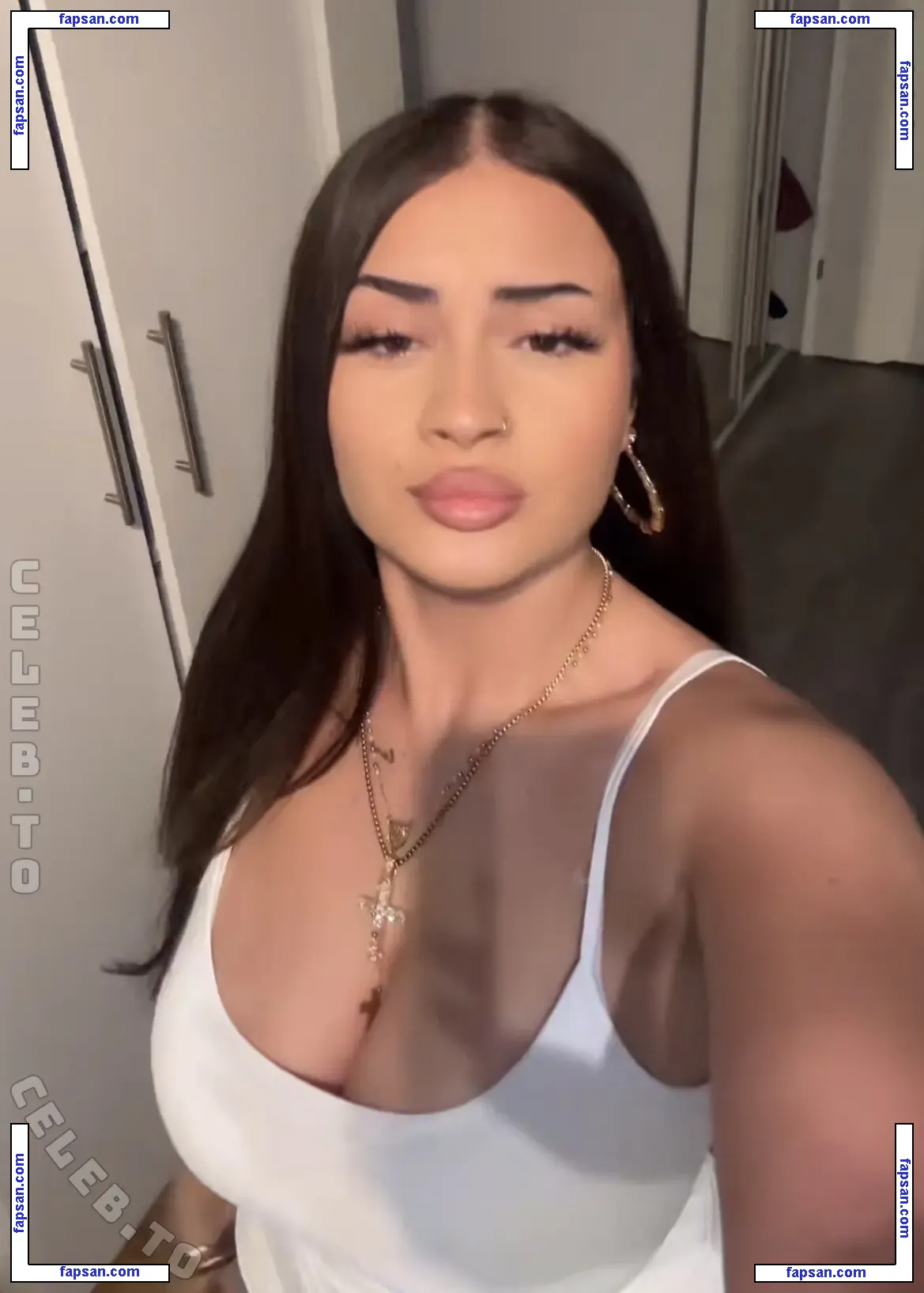 nikiczarnocka nude photo #0001 from OnlyFans