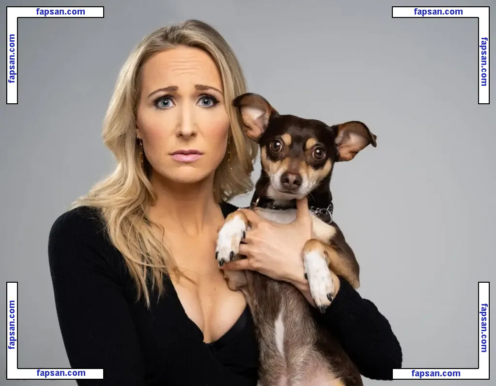Nikki Glaser голая фото #0051 с Онлифанс
