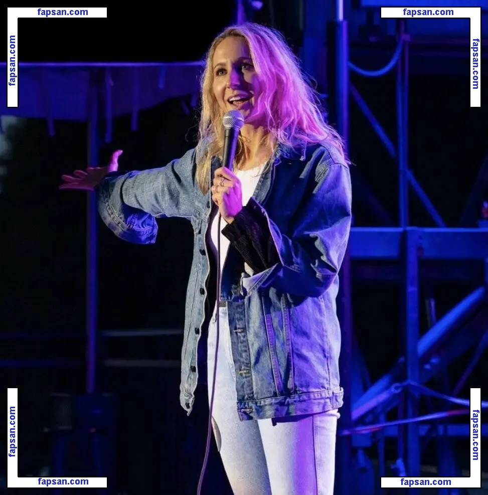 Nikki Glaser голая фото #0139 с Онлифанс