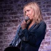 Nikki Glaser голая #0129