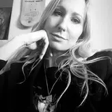 Nikki Glaser голая #0159