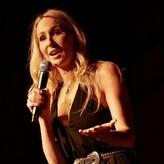 Nikki Glaser голая #0204