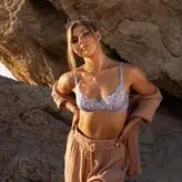 Nikki Leigh голая #0093