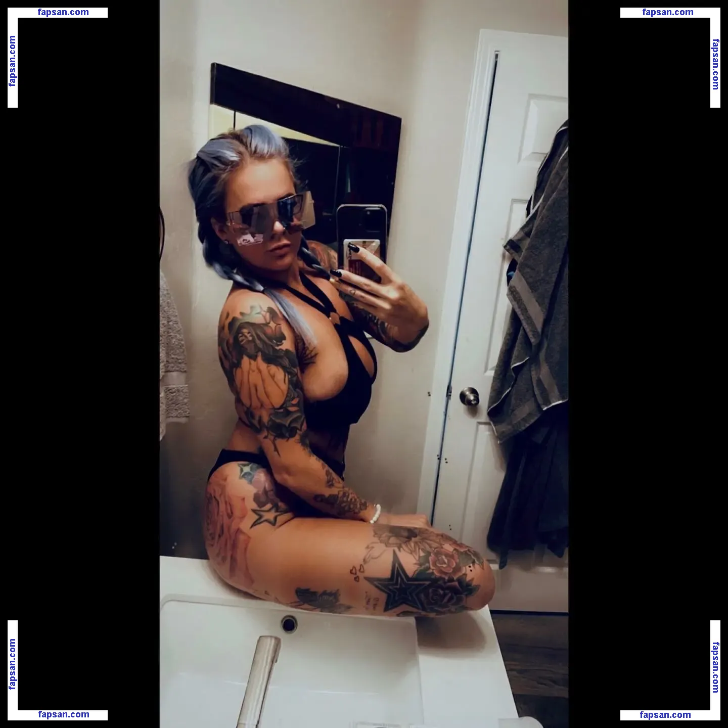 Nikki N9ne / nikkinikkin9nedoors nude photo #0010 from OnlyFans