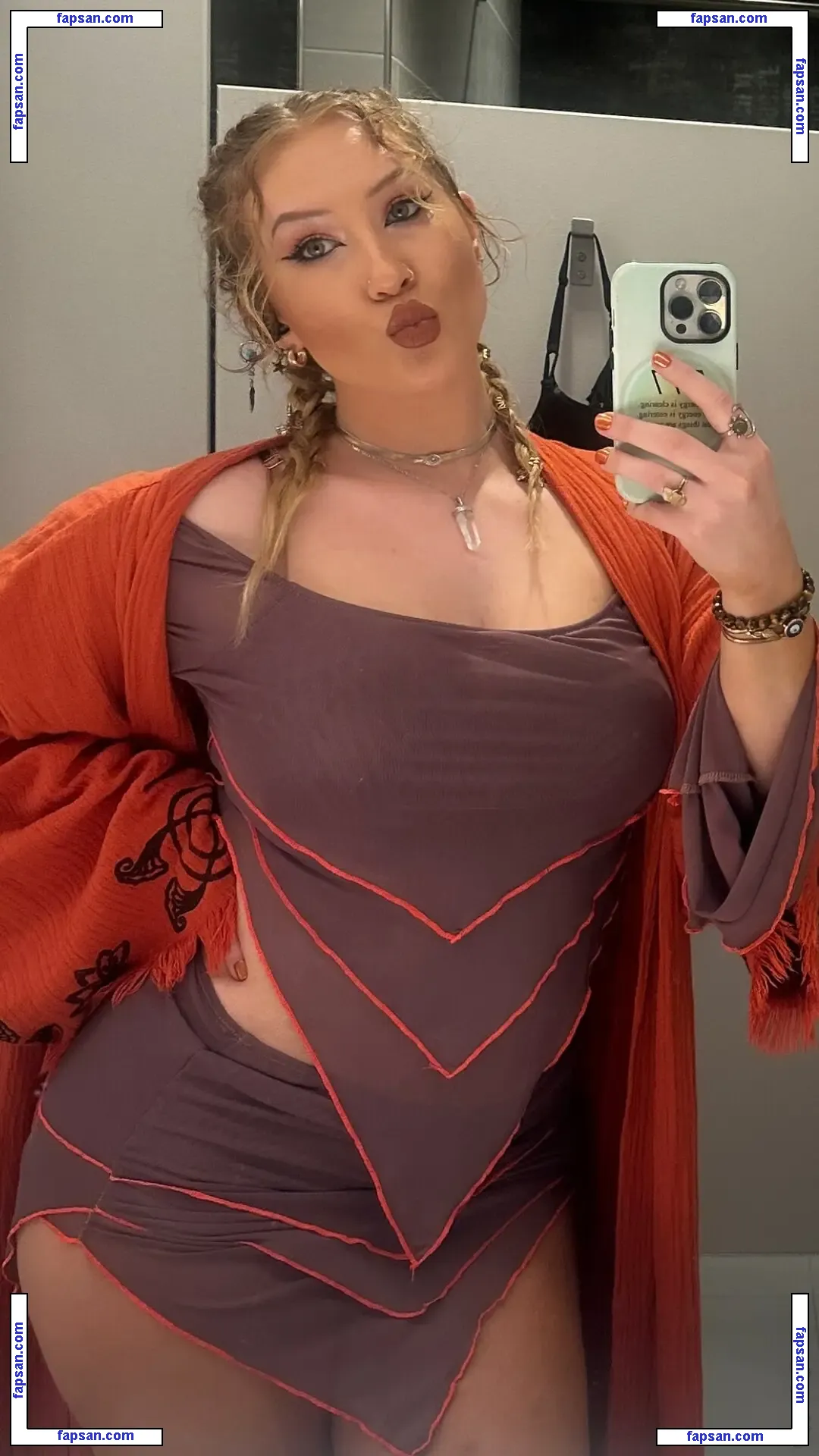 Nikkita Lyons nude photo #0427 from OnlyFans