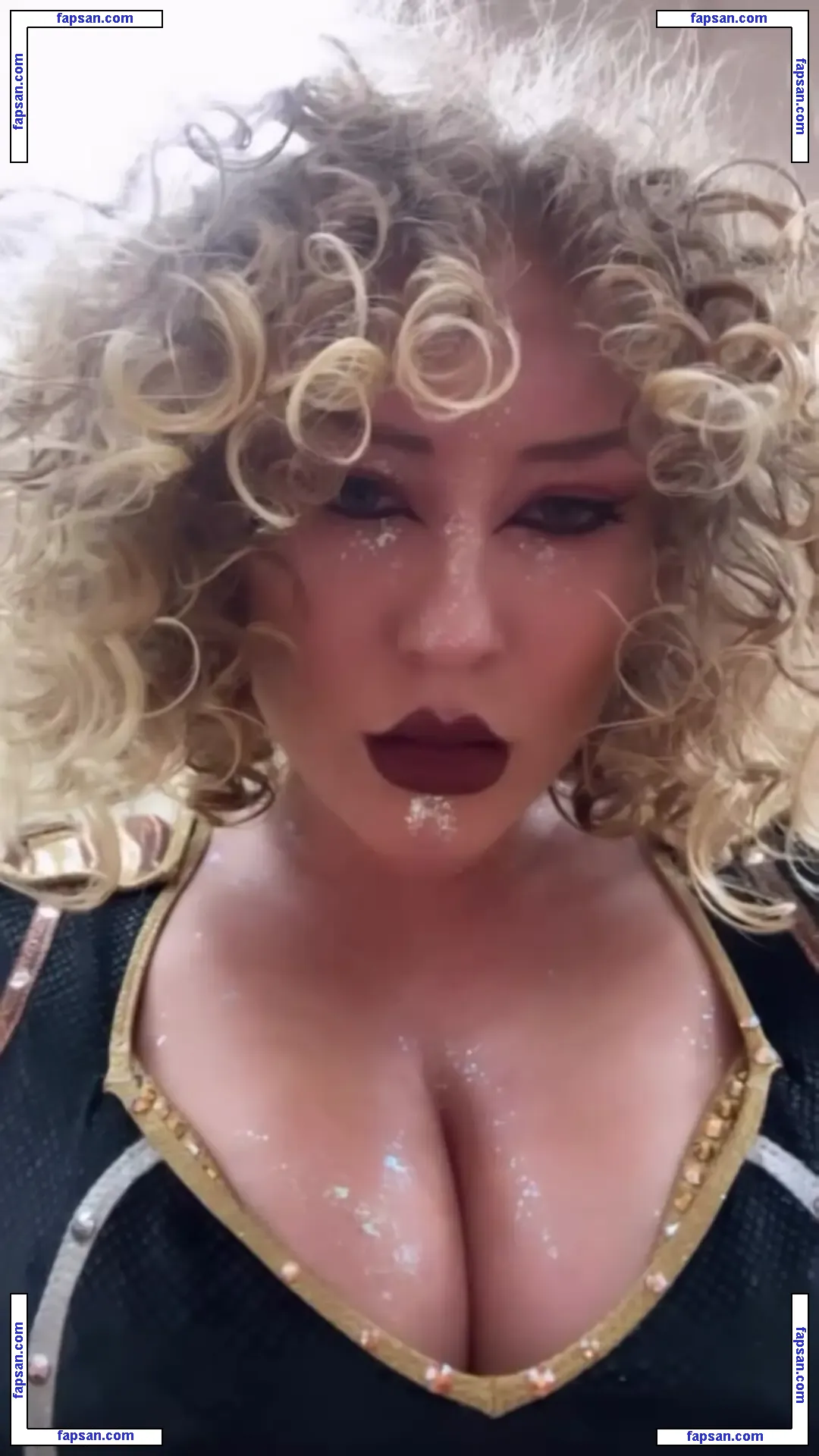 Nikkita Lyons nude photo #0455 from OnlyFans