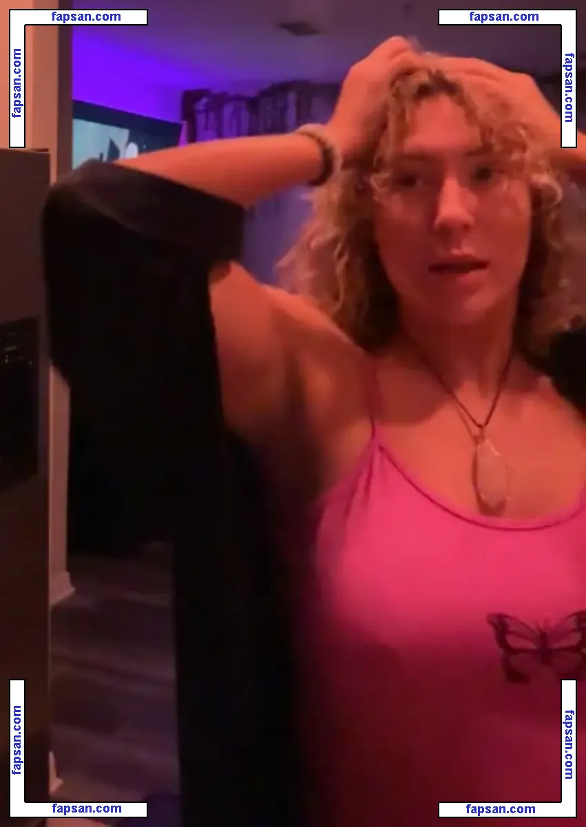 Nikkita Lyons nude photo #0471 from OnlyFans