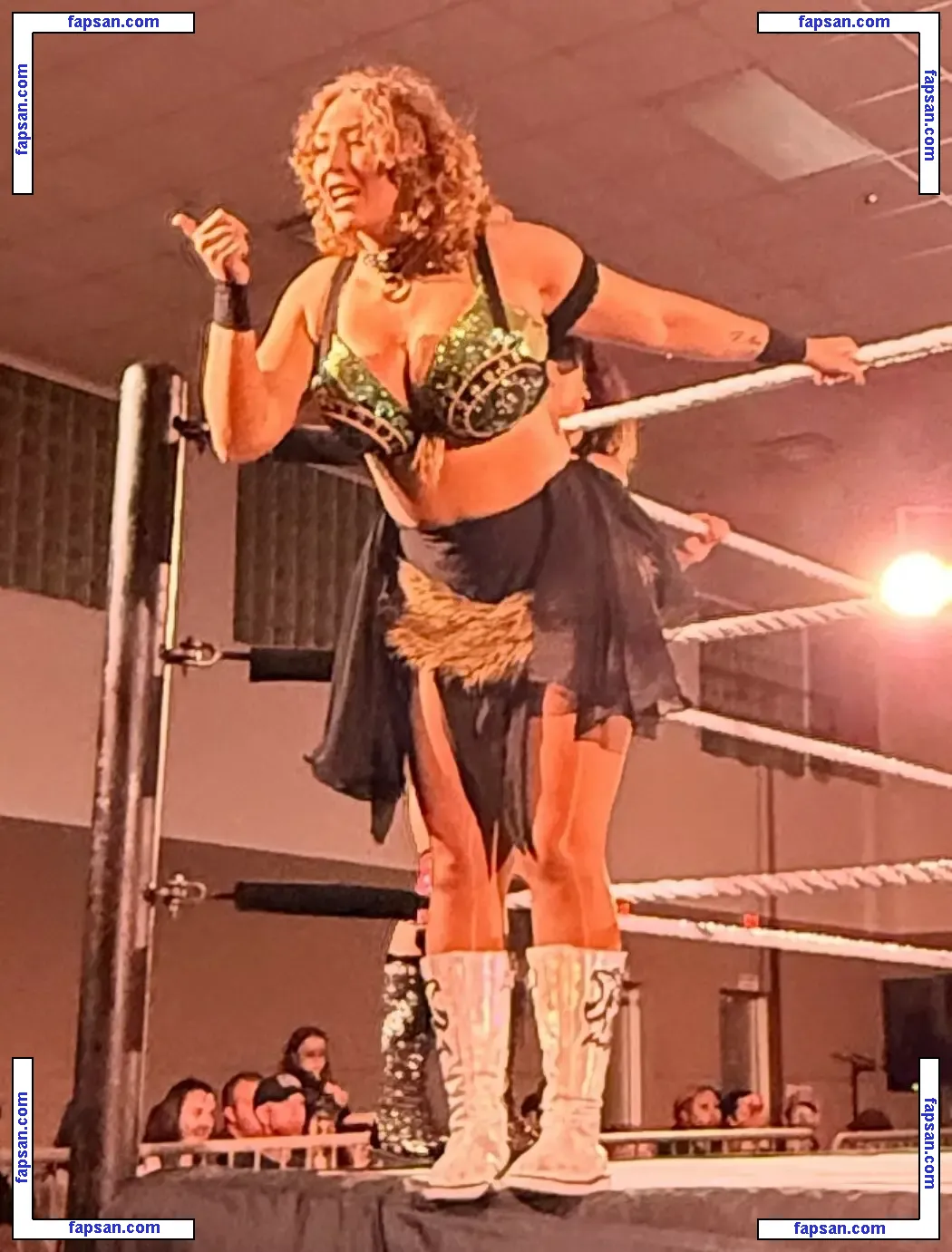 Nikkita Lyons nude photo #0496 from OnlyFans