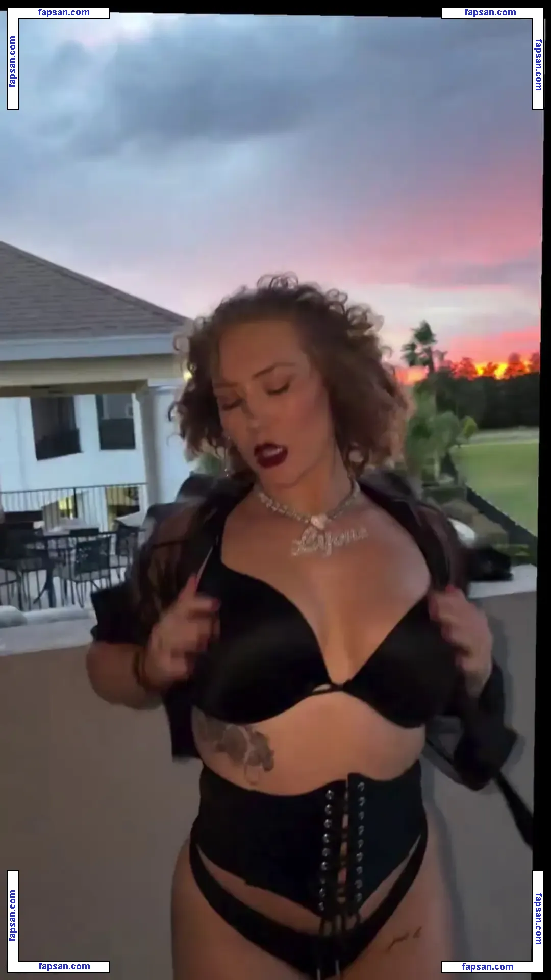 Nikkita Lyons nude photo #0499 from OnlyFans