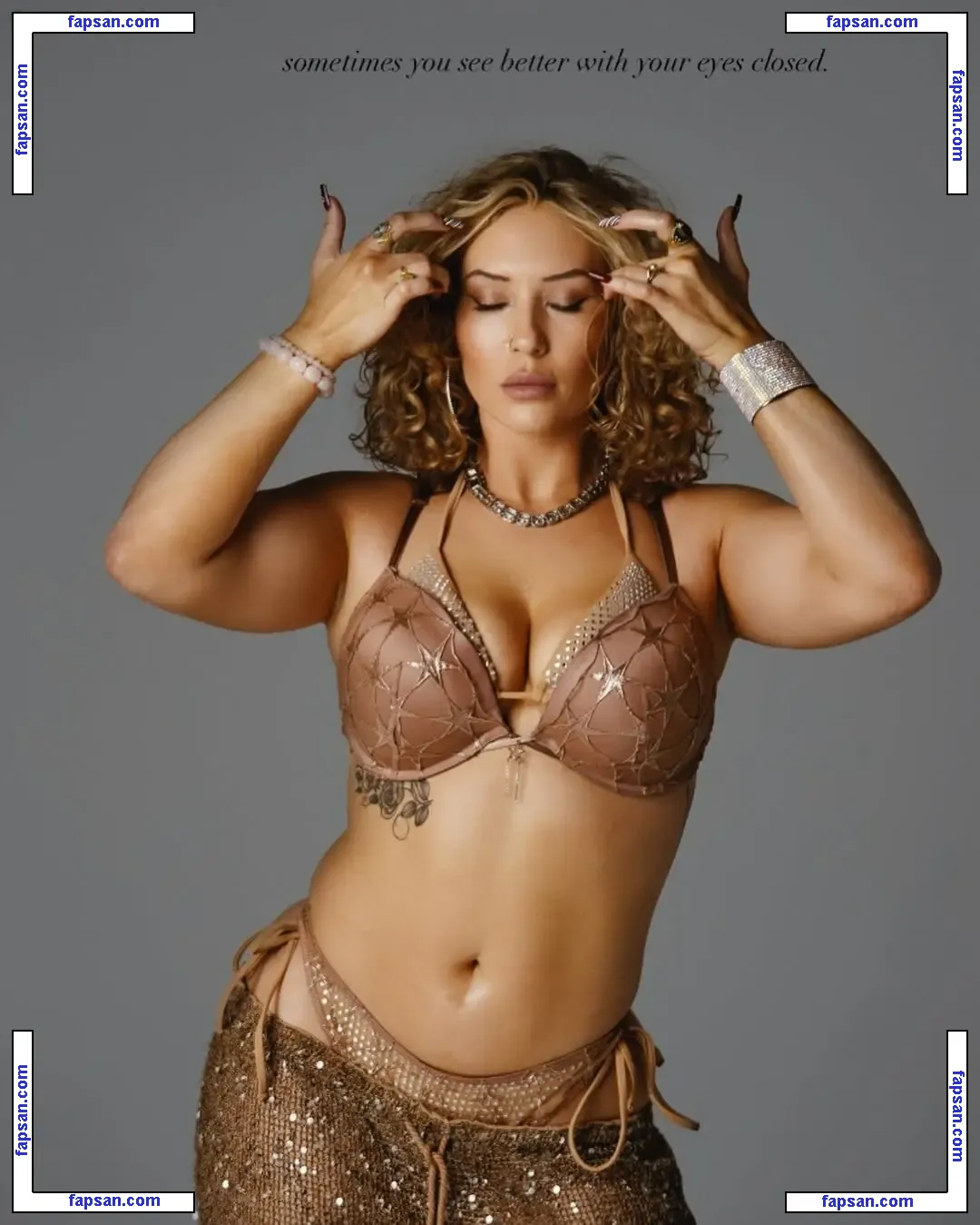 Nikkita Lyons голая фото #0509 с Онлифанс