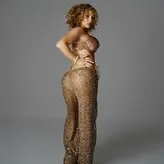 Nikkita Lyons голая #0505