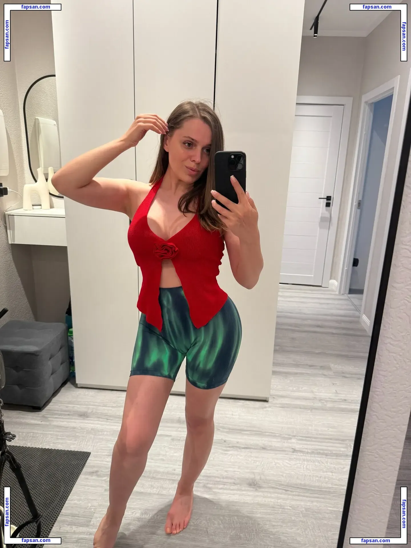 Nikonenko Alyona nude photo #0003 from OnlyFans