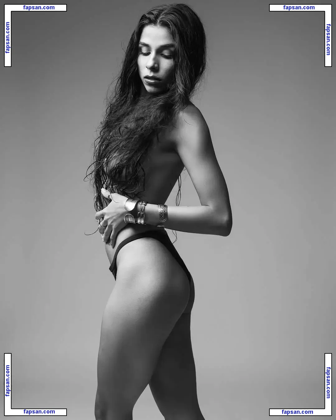 niktamshra nude photo #0012 from OnlyFans