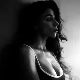 niktamshra nude #0001