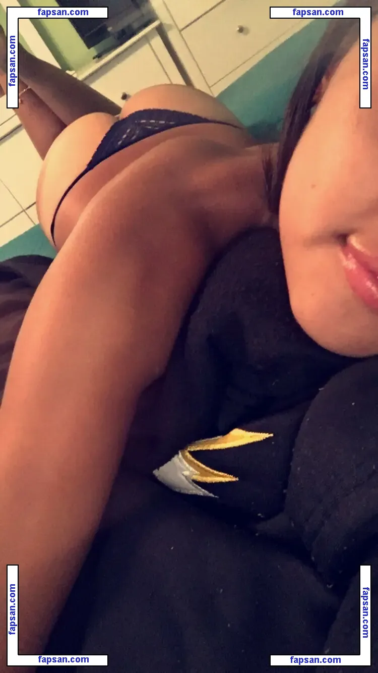 Nikthonglert nude photo #0023 from OnlyFans